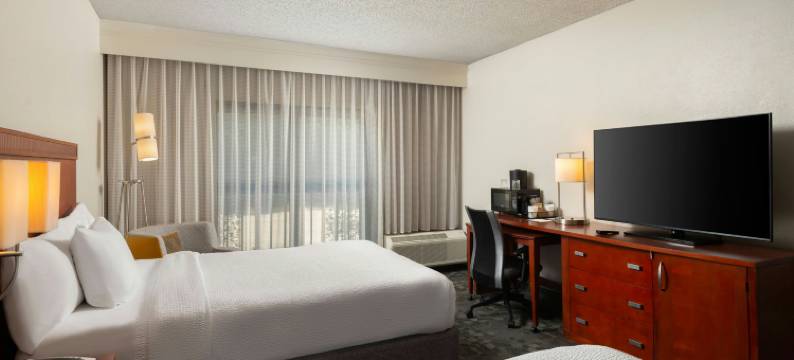 达拉斯沃思堡/贝德福德万怡酒店(Courtyard Dallas-Fort Worth/Bedford)图片