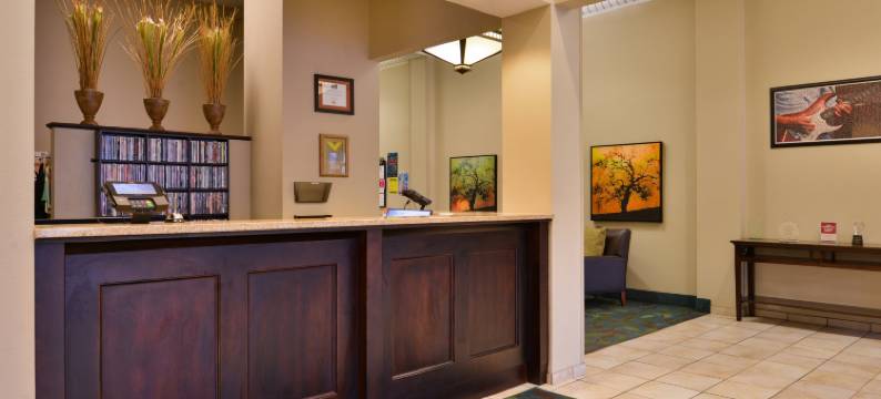 Candlewood Suites 特雷霍特 by IHG(Candlewood Suites TERRE HAUTE by IHG)图片