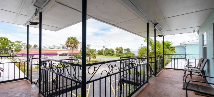 Siesta 汽车旅馆 By Townhouse 肯尼迪航天中心 泰特斯维尔 I 95(Siesta Motor Inn By Townhouse Kennedy Space Center Titusville I 95)图片