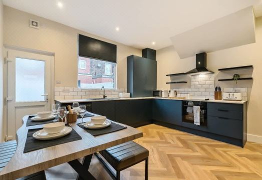 Modern Home Near City Ctre Etihad Co-op Arena Hotel Overview