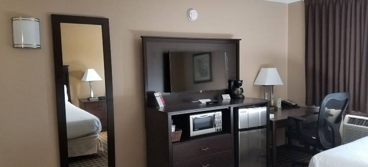 俾斯麦美洲最佳价值套房酒店(Americas Best Value Inn and Suites Bismarck)图片