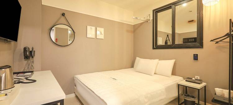 Jinju Hotel Chemi图片