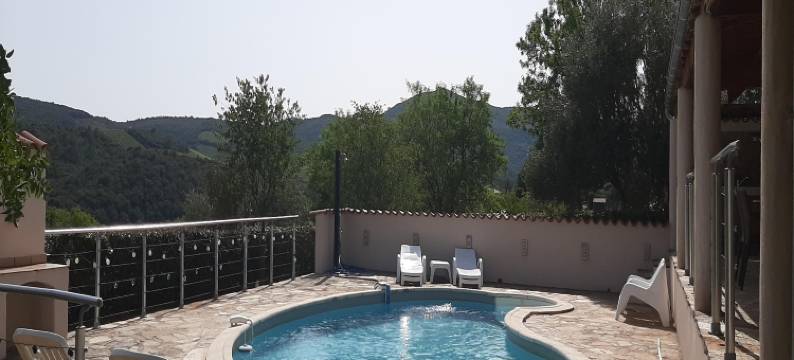 Sunny Roquebrun Getaway图片