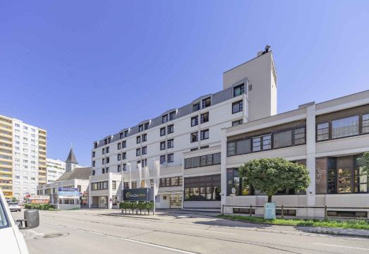 PLAZA INN WelsOver view