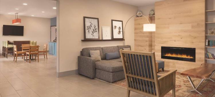 瓦尔帕莱索丽怡酒店(Country Inn & Suites by Radisson, Valparaiso, IN)图片