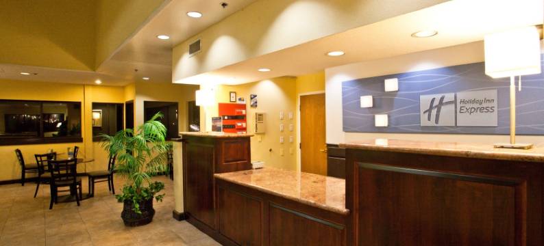 格罗夫海滩-皮斯莫海滩智选假日酒店(Holiday Inn Express GROVER BEACH-PISMO BEACH AREA by IHG)图片