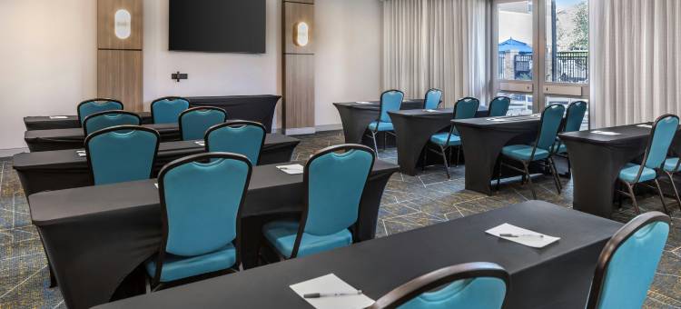 希尔顿欢朋套房酒店-科罗纳里布东(Hampton Inn & Suites Riverside/Corona East)图片