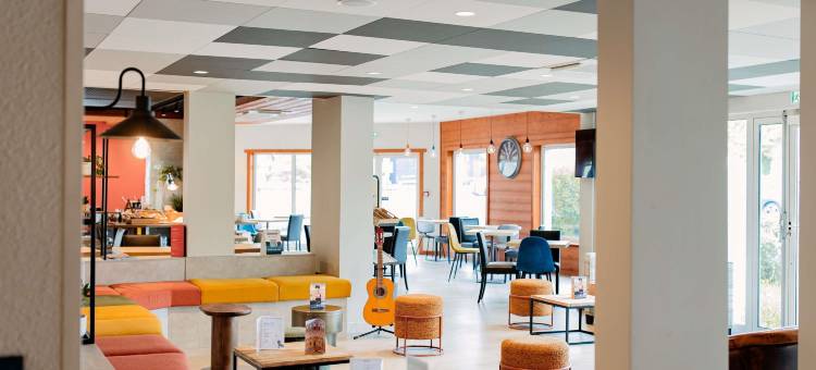 宜必思克莱蒙费朗 A71 A75 La Méridienne 酒店(Ibis Clermont Ferrand A71 A75 la Méridienne)图片