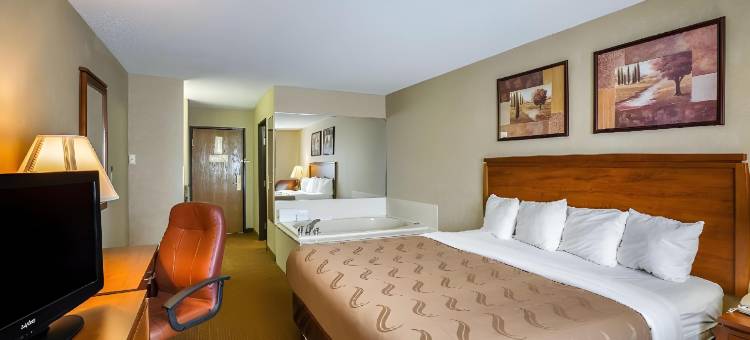 米切尔 I-90 康铂酒店(Quality Inn Mitchell I-90)图片