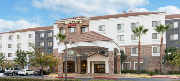 安大略库卡蒙格牧场万怡酒店(Courtyard Ontario Rancho Cucamonga)图片