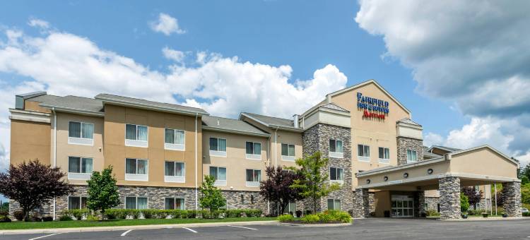 斯利珀里罗克万枫酒店及套房(Fairfield Inn & Suites Slippery Rock)图片