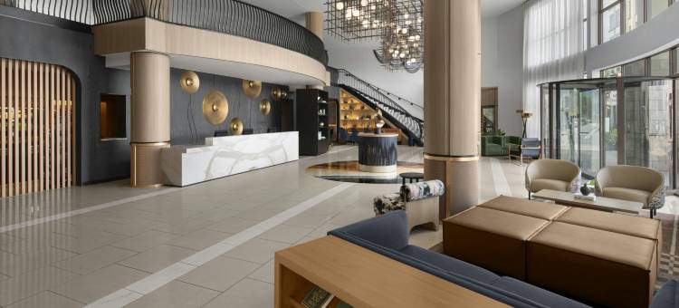 万丽罗利北山酒店(Renaissance Raleigh North Hills Hotel)图片