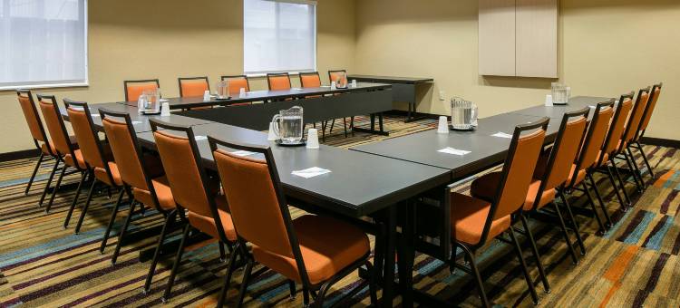 堪萨斯城机场万豪万枫酒店(Fairfield Inn & Suites Kansas City Airport)图片