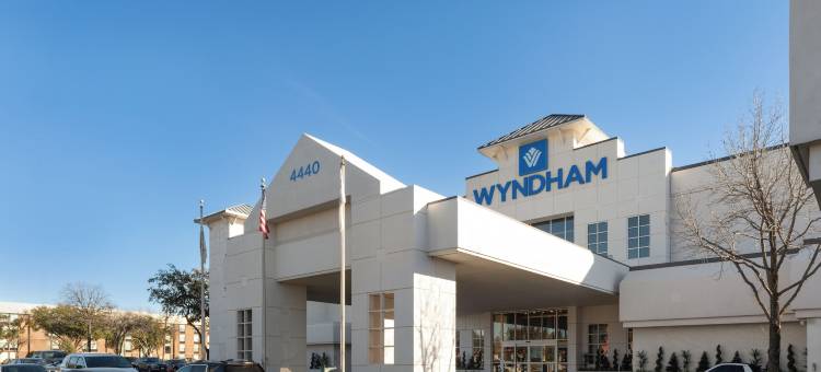 达拉斯沃斯堡机场温德姆华美达酒店(Ramada by Wyndham DFW Airport)图片