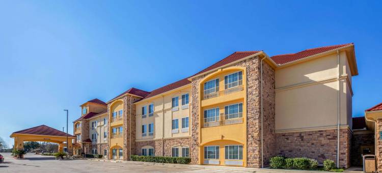 弗洛里斯维尔拉昆塔温德姆套房酒店(La Quinta Inn & Suites by Wyndham Floresville)图片