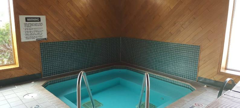 奇珀瓦福尔斯美洲最佳价值酒店(Americas Best Value Inn Chippewa Falls)图片