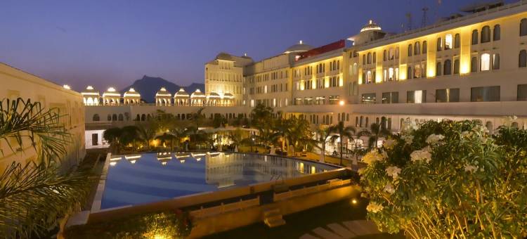 乌代布尔宫殿丽笙度假村酒店(Radisson Blu Udaipur Palace Resort & Spa)图片