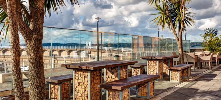 丽笙蓝标海滨泽西酒店(Radisson Blu Waterfront Hotel, Jersey)图片