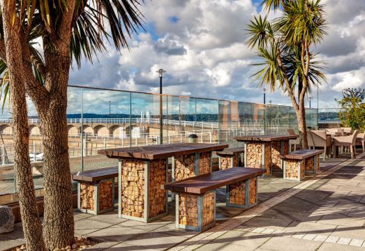 Radisson Blu Waterfront Hotel, JerseyHotel Overview