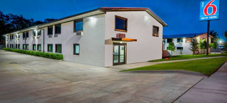 劳德代尔堡6号汽车旅馆(Motel 6 Fort Lauderdale, FL)图片