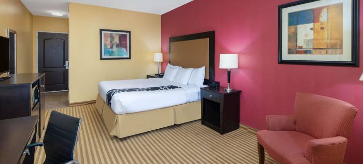 尤宁城拉昆塔温德姆套房酒店(La Quinta Inn & Suites by Wyndham Atlanta-Union City)图片