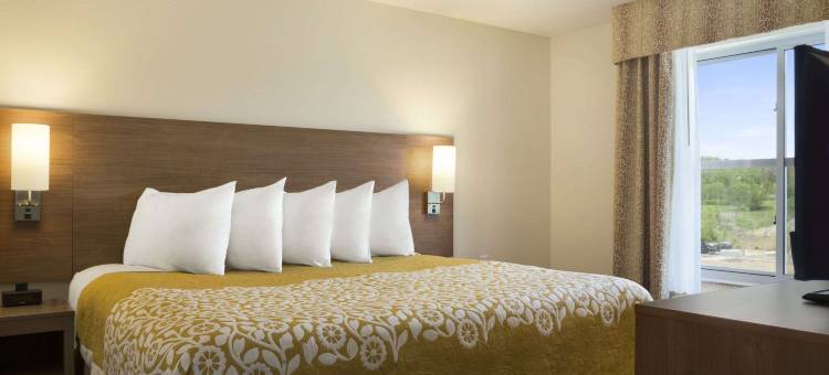 贝尔蒙特戴斯套房酒店(Days Inn & Suites by Wyndham Belmont)图片