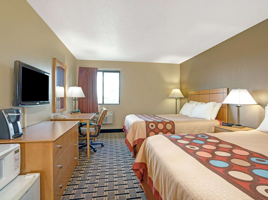 梅尔罗斯速8酒店