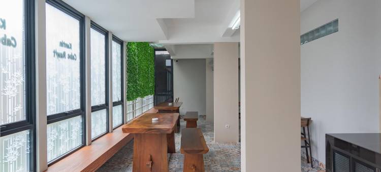 红多兹普拉斯酒店-井里汶市中心(RedDoorz Plus @ Cirebon City Center)图片