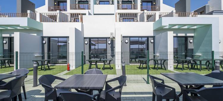 On The Residence图片