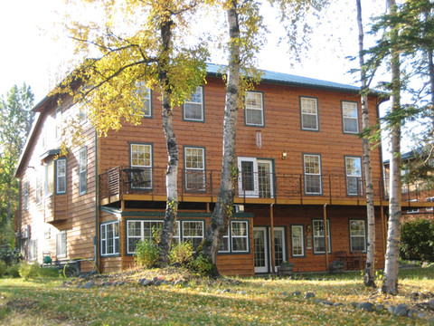 阿拉斯加湖露西尔食宿酒店