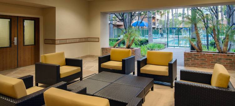 洛杉矶托伦斯/帕洛斯弗德斯万怡酒店(Courtyard Los Angeles Torrance/Palos Verdes)图片