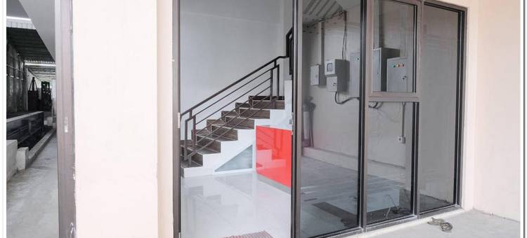 红多兹酒店-近哥打图阿2号(RedDoorz Near Kota Tua 2)图片