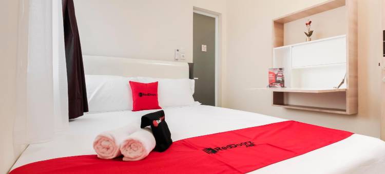 红门酒店-近苏加诺哈达国际机场(RedDoorz Near Soekarno Hatta Airport)图片