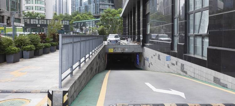 大鱼短租长租公寓(侨香路分店)图片