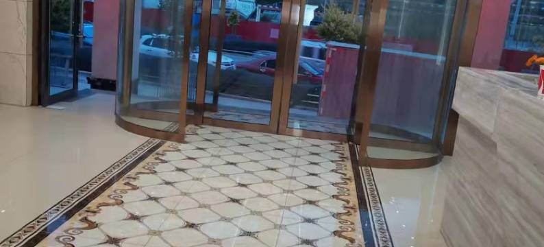 类乌齐星火富氧大酒店图片