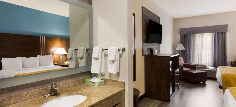 交叉路口贝斯特韦斯特酒店(Best Western Crossroads Inn)图片