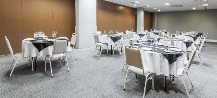 利尼亚雷斯戴斯酒店(Days Inn by Wyndham Linhares)图片