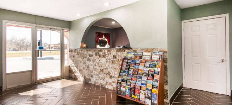 罗德威酒店(Rodeway Inn)图片