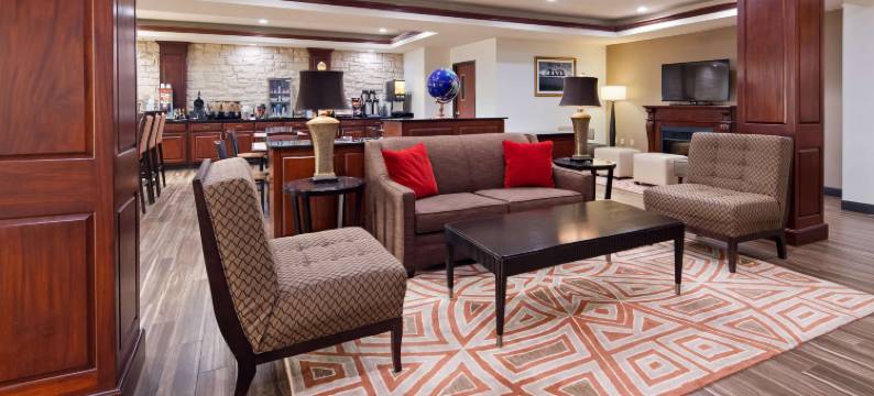 格兰伯里贝斯特韦斯特套房酒店(Best Western Granbury Inn  Suites)图片