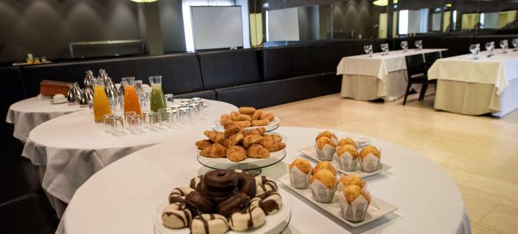 卡里斯卡德纳尔克韦多酒店(Carris Cardenal Quevedo)图片