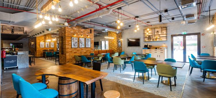 塞德拉阿詹(Sedra Arjaan)图片