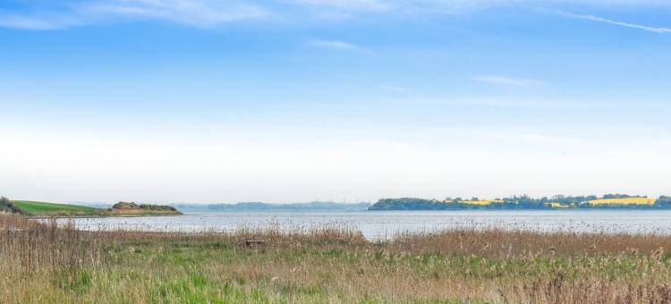 "Vemund" - 100m to the Fjord图片