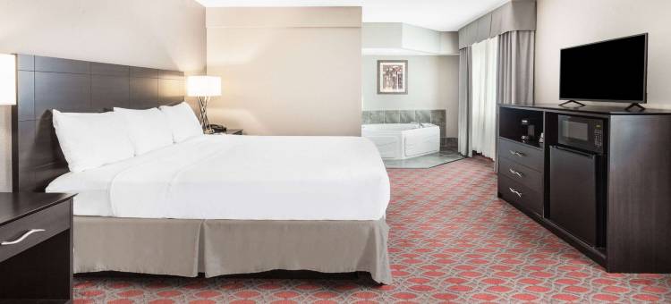 Baymont by Wyndham Brooklyn Center图片