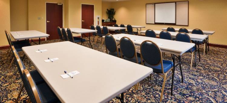 智选假日套房酒店多森北(Holiday Inn Express & Suites Dothan North)图片