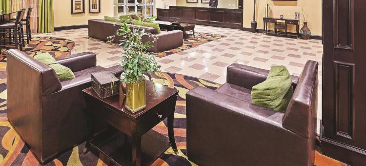 麦卡莱斯特拉昆塔温德姆套房酒店(La Quinta Inn & Suites by Wyndham McAlester)图片