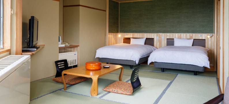 志贺高原发哺温泉岩菅酒店(Hotel Iwasuge)图片