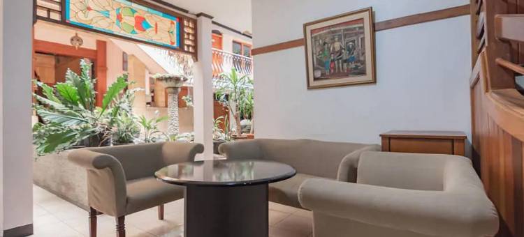 万隆市红多兹@阿尔维加哈桑·萨迪金医院酒店(RedDoorz @ Arwiga Hotel near RS Hasan Sadikin Bandung)图片