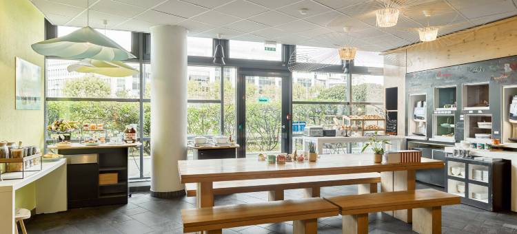吕埃尔 - 马尔梅松火车站 B&B 酒店(B&B HOME Rueil-Malmaison Gare)图片