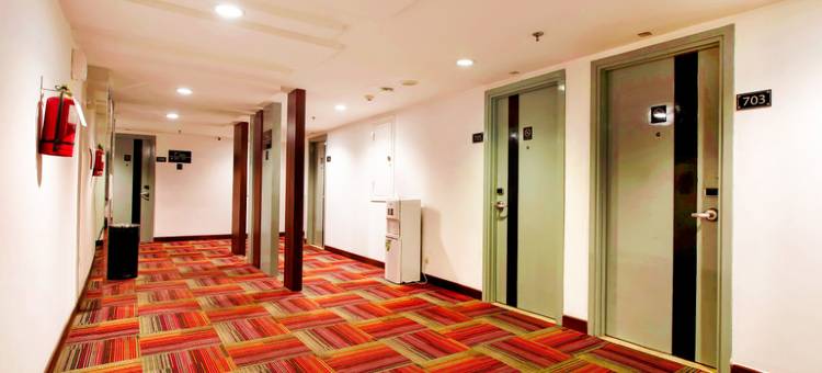 曼加杜阿广场霍鲁酒店(HORU Hotel Mangga Dua Square)图片