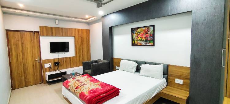 杰豪华酒店(Hotel Jay Deluxe)图片